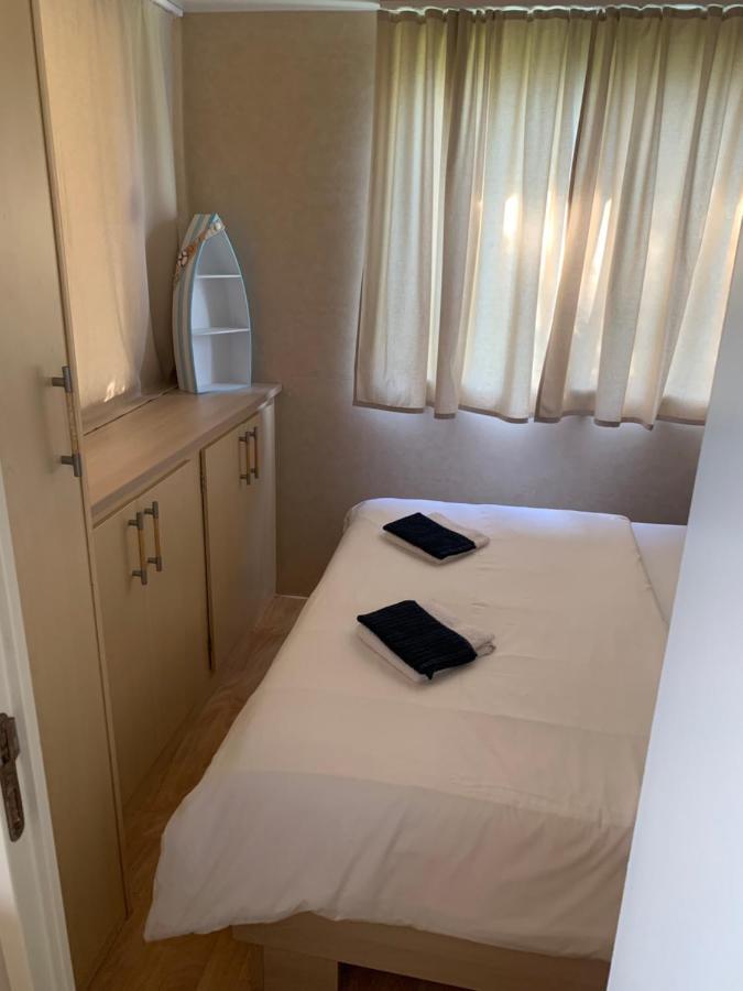Kamp Karla & Bruno Hotel Свети свети Филип и Яков Екстериор снимка